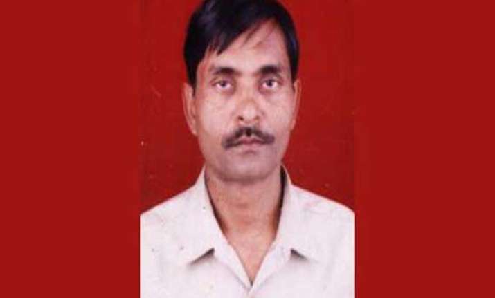 up govt orders vigilance inquiry against bsp leader rajbhar