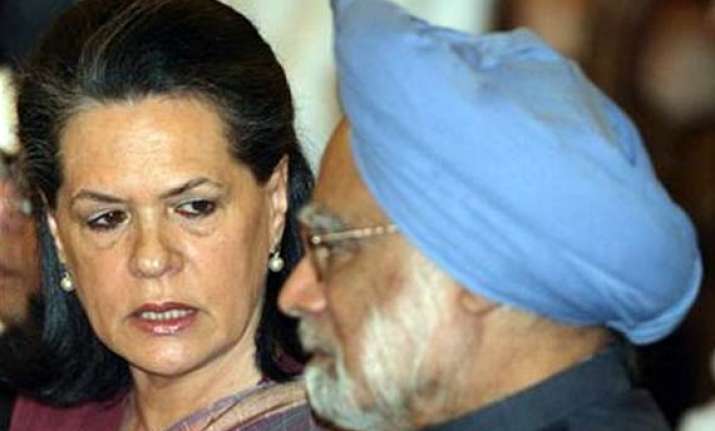 upa may agree on bringing pm under lokpal