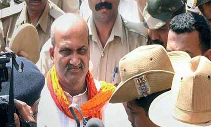 upset sri rama sene chief to take on bjp