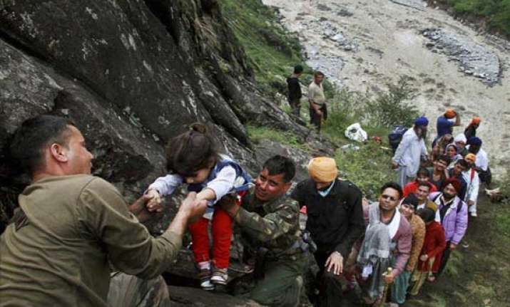 uttarakhand bengal congress leader wife missing in kedarnath