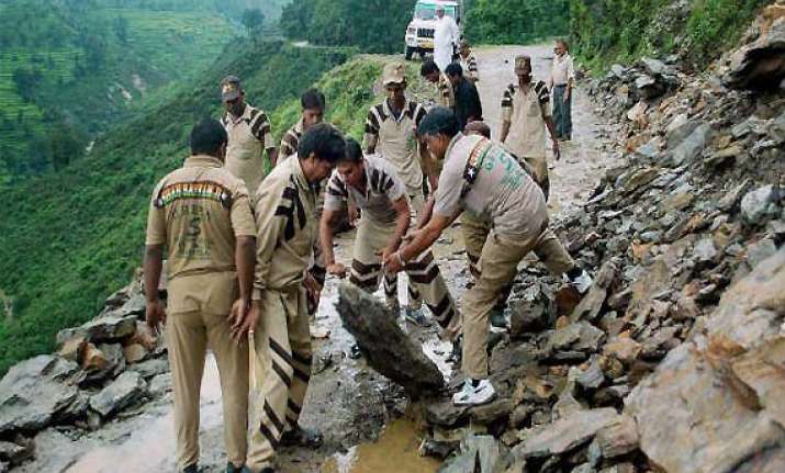 uttarakhand equipment for debris removal still stuck en