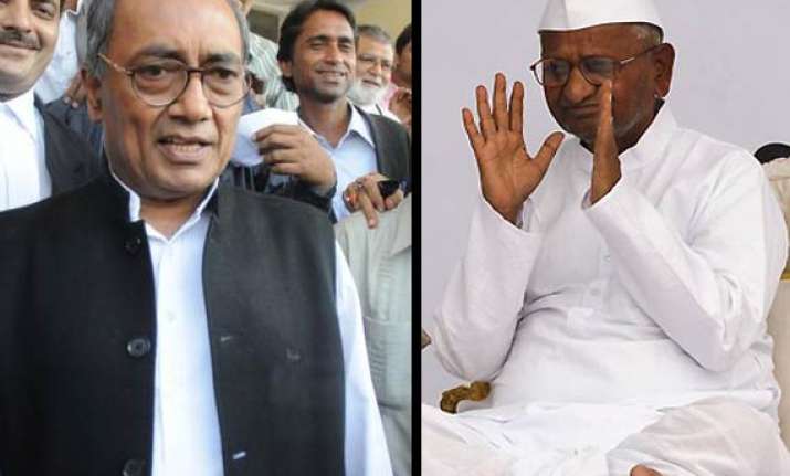 why are you soft on bjp digvijay asks anna hazare