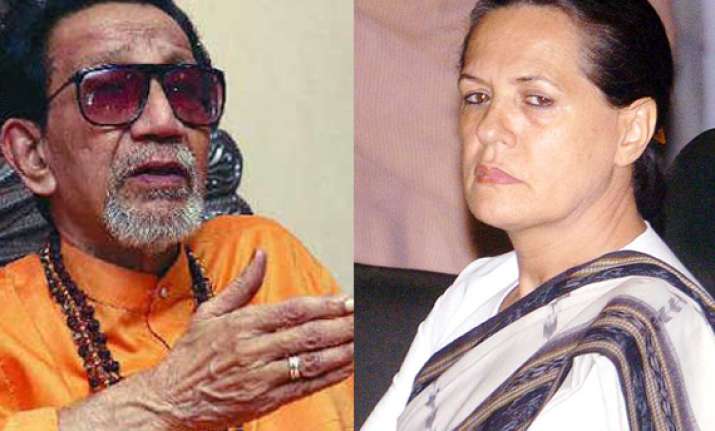 why is sonia gandhi mum on 2g case asks bal thackeray