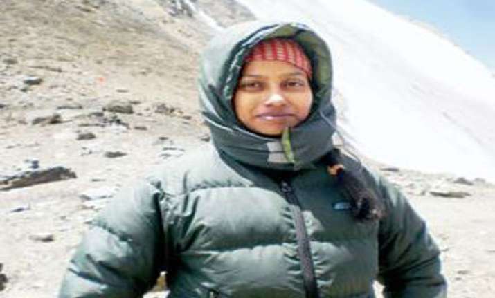 woman everester chhanda gayen goes missing on kanchenjunga