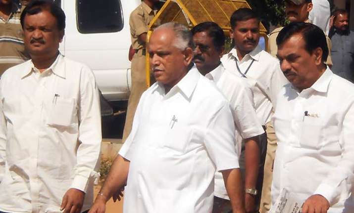 yeddyurappa to sit on dharna
