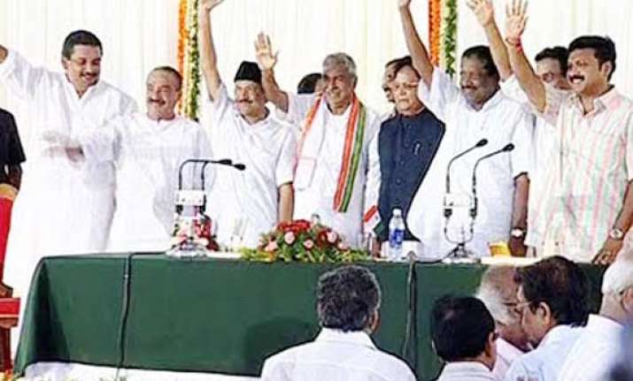 13 ministers inducted in kerala udf ministry