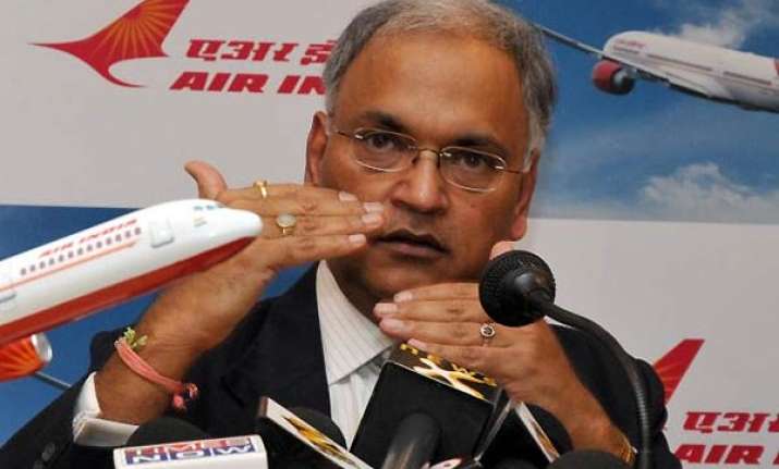 persuade pilots to resume negotiations ai cmd tells staff