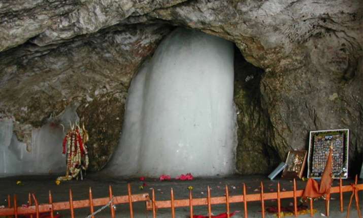 18 feet high amarnath cave lingam this year routes set to