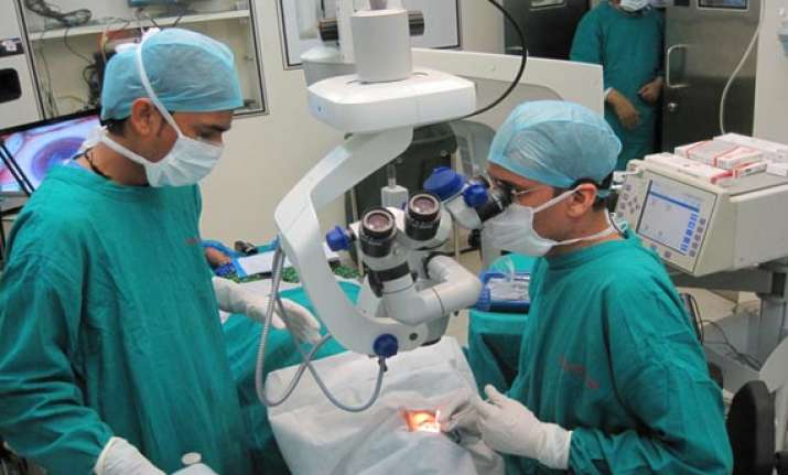 5 000 doctors worldwide to view live surgery in india