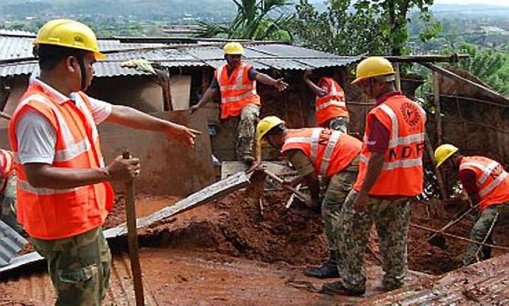 7 family members buried alive in landslide