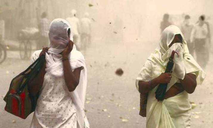 13 killed as storm hits uttar pradesh