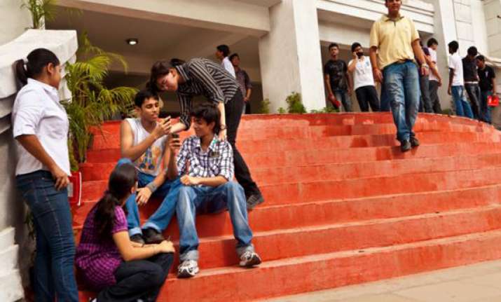 32 new government colleges to be set up in west bengal