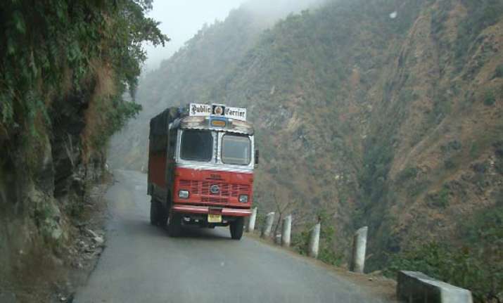 17 of a marriage party dead in road mishap near nainital