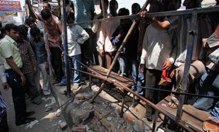 15 special teams set up to crack hyderabad blasts case no