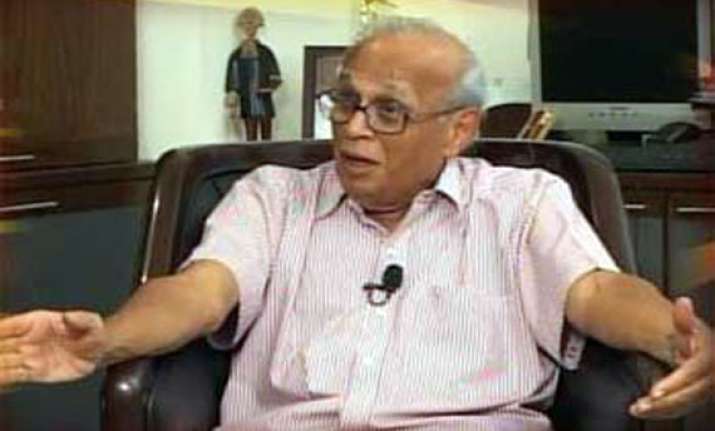 aap candidate against sonia gandhi withdraws nomination