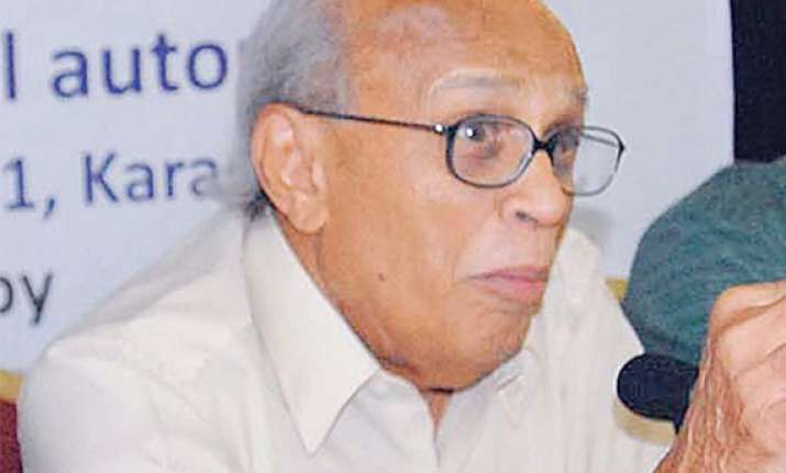 aap candidate pulls out from rae bareli