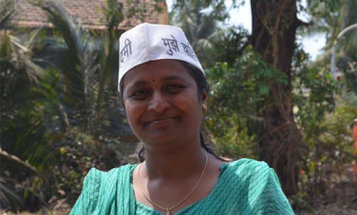 aap says goa cm parrikar went overboard in arresting tejpal