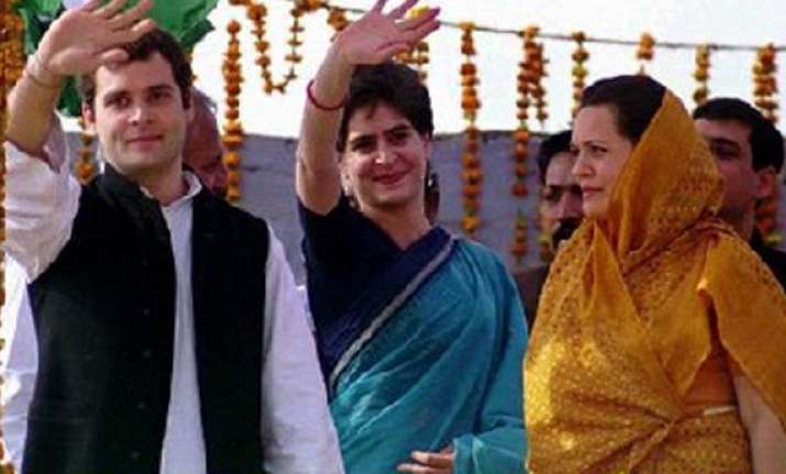 a rare gathering of gandhi family in amethi