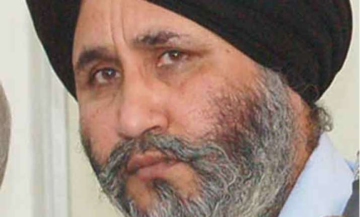 akali dal warns congress over separate haryana sikh body