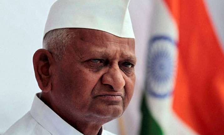 anna hazare says govts afraid only of losing power not