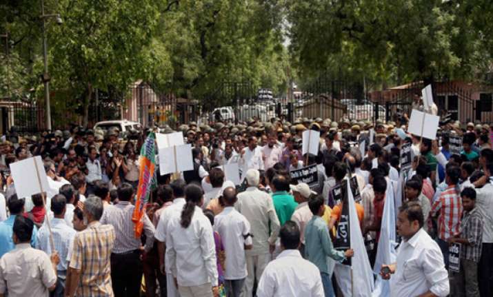 bjp to protest against increasing power tariffs in delhi