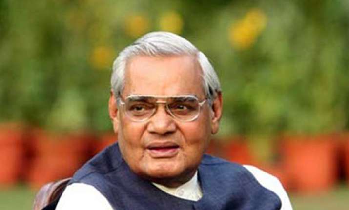 bjp demands bharat ratna for vajpayee