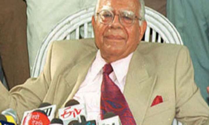 bjp sends show cause notice to jethmalani over indiscipline