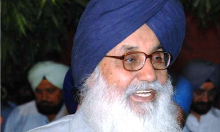 badal asks mulayam for compensation to saharanpur sikhs