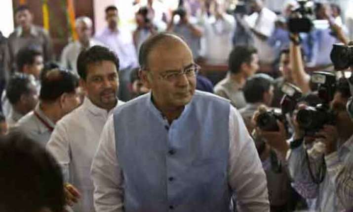budget 2014 expenses for union ministers up 15.4 percent