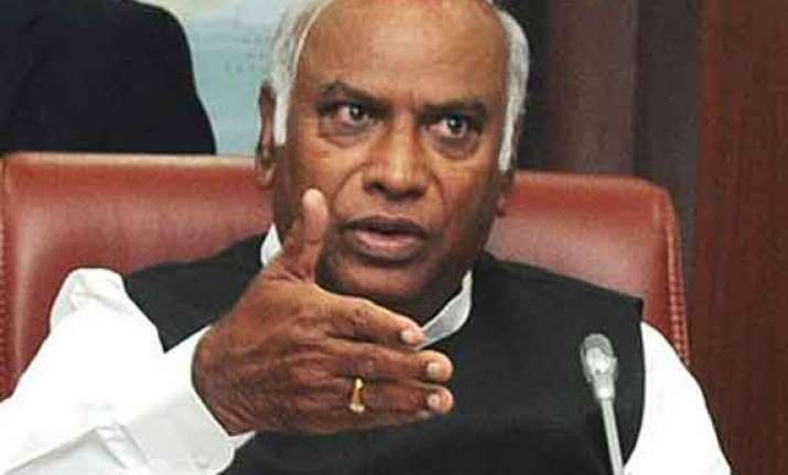 budget anti poor and a disappointment congress leads