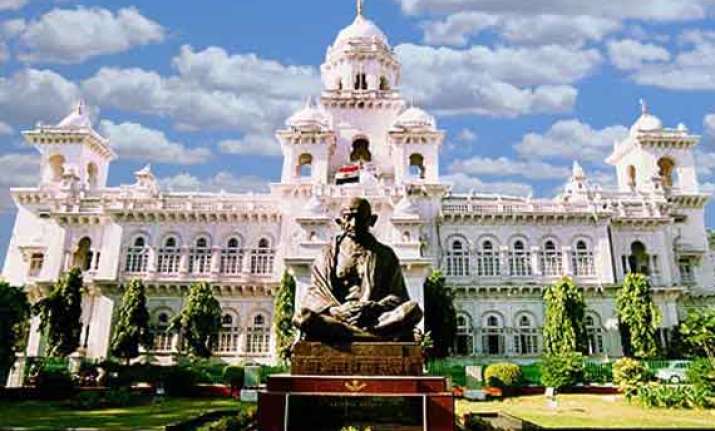 cabinet recommends dissolution of andhra assembly