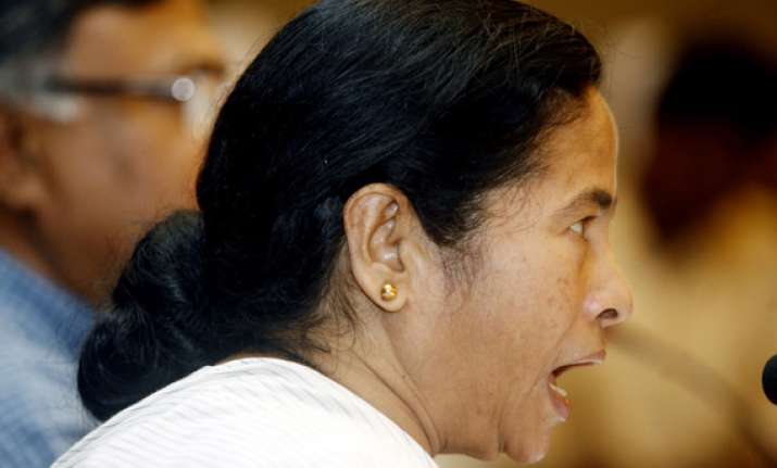 centre returns mamata government s bill against ponzi funds