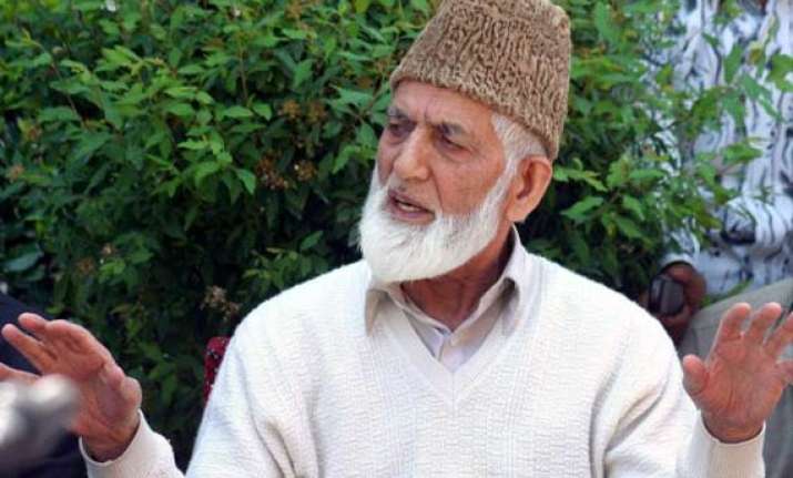 centre not serious about dialogue geelani