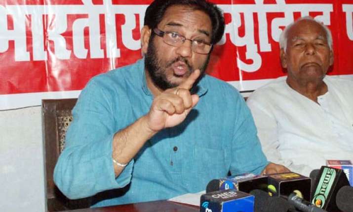 centre trying to curb democratic rights say left parties