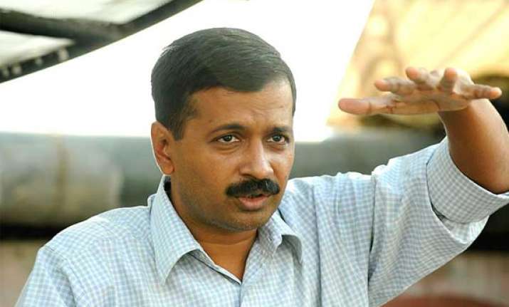 chicago nris meet extends support to kejriwal s party