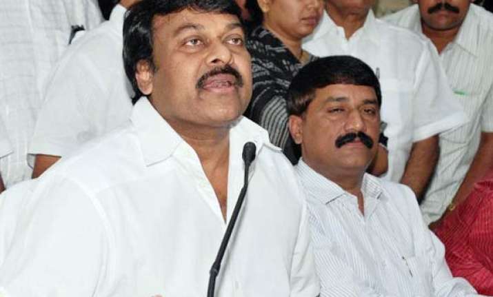 chiranjeevi wants to merge prp with congress