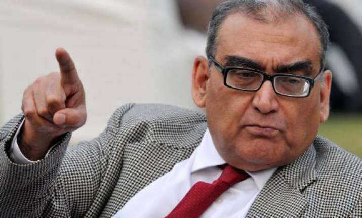 cong bjp war of words intensify over katju remarks
