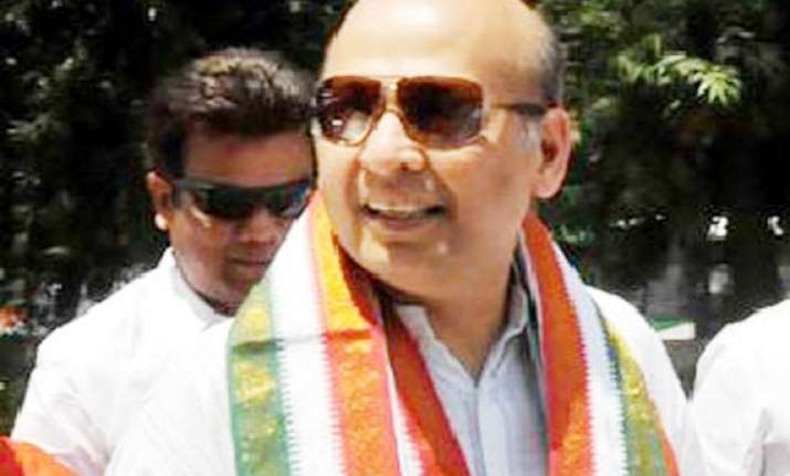 cong dismisses karunanidhi s remark