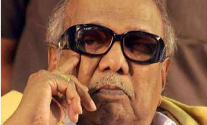 congress accuses karunanidhi of creating new controversy