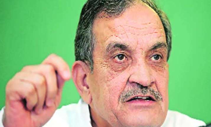 congress removes birender singh from cwc