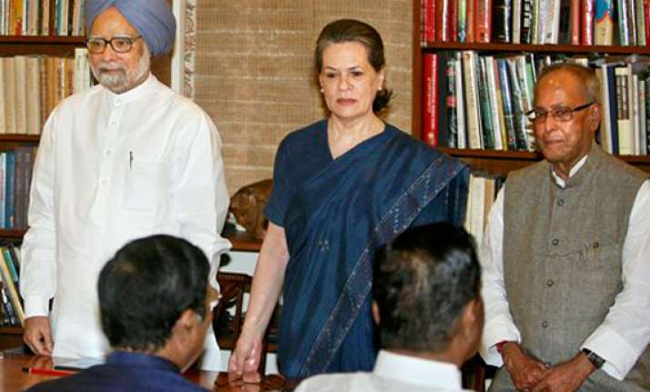 congress bids farewell to pranab mukherjee pm says he will