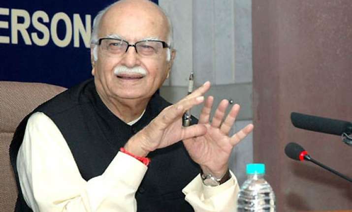 crackdown reminded of emergency days advani