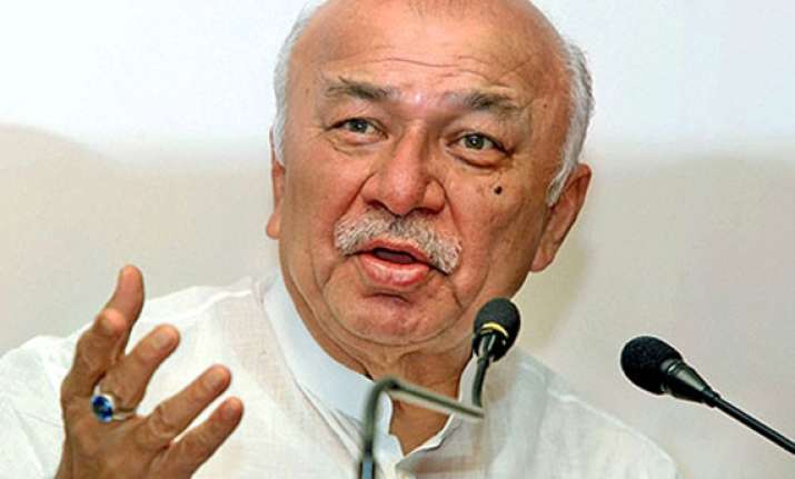 delhi gang rape case to be tried on fast track basis shinde