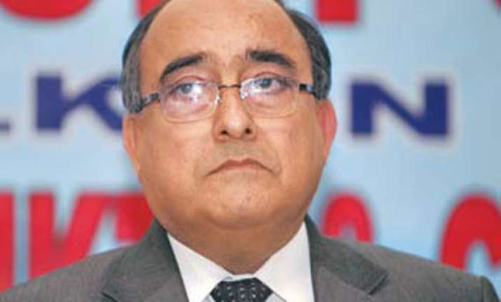 delhi govt defies lokayukta refuses to send report on