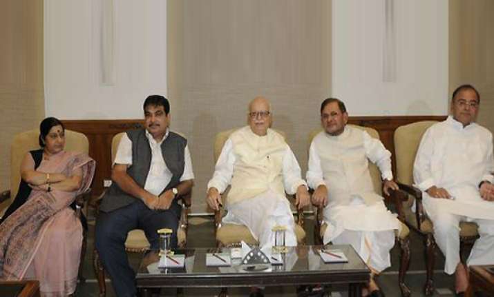 divided nda defers decision on presidential poll