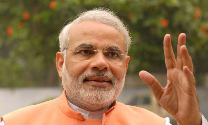 don t misquote tweets for trps narendra modi tells media