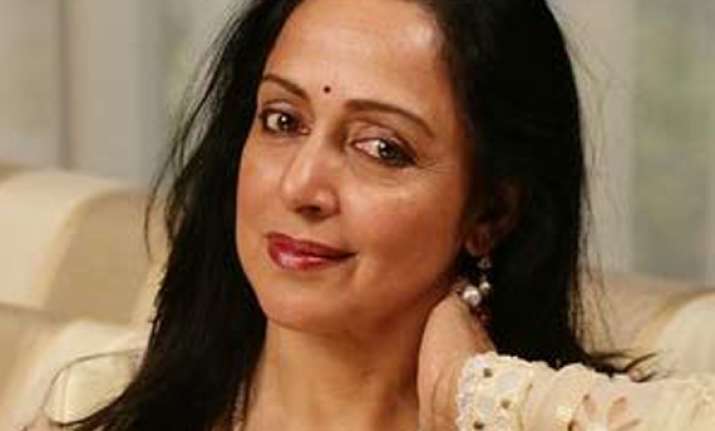 ec warns hema jayant for violating poll code