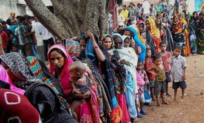 eight killed in bengal panchayat elections