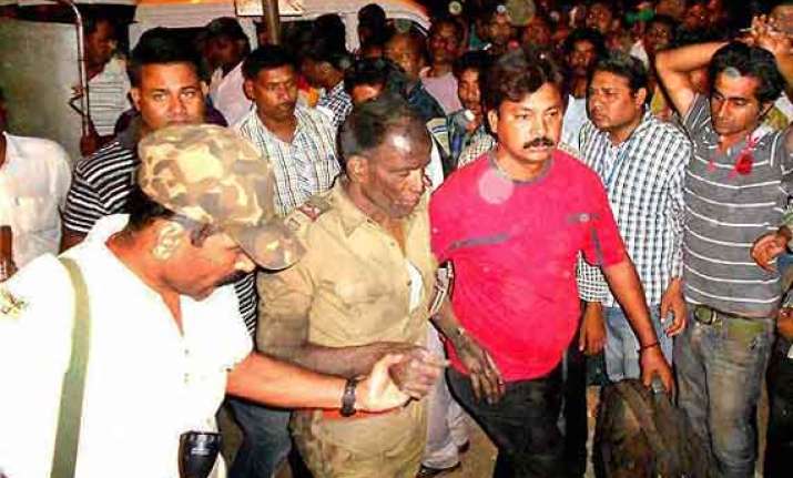 eight polling staff killed in maoist blast in jharkhand