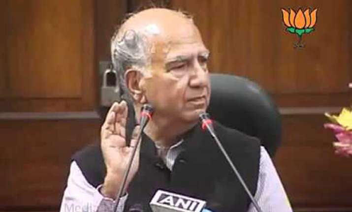 fdi in retail decision should be reversed says shanta kumar